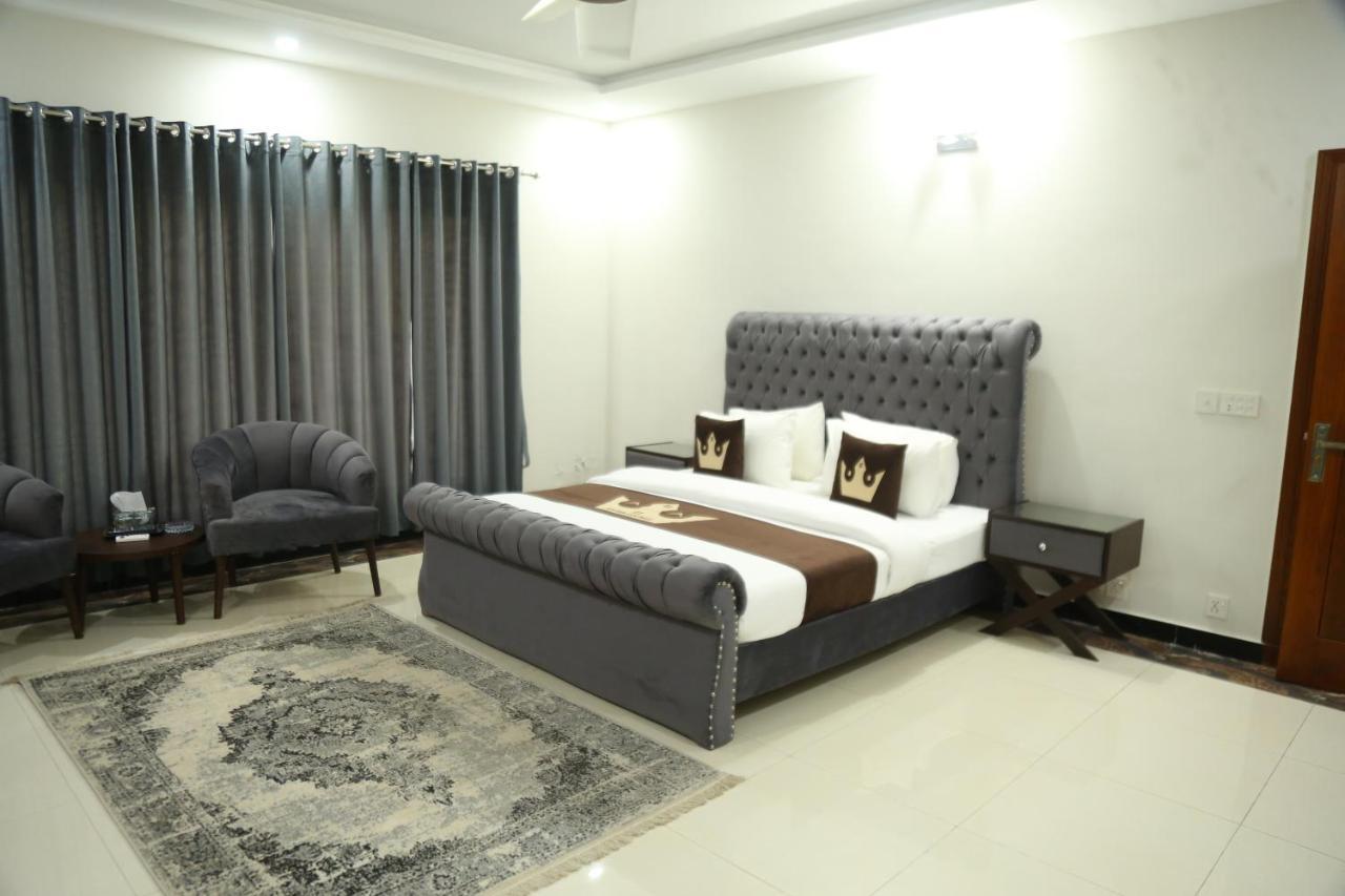 Grand Royal Bed and Breakfast Islamabad Buitenkant foto