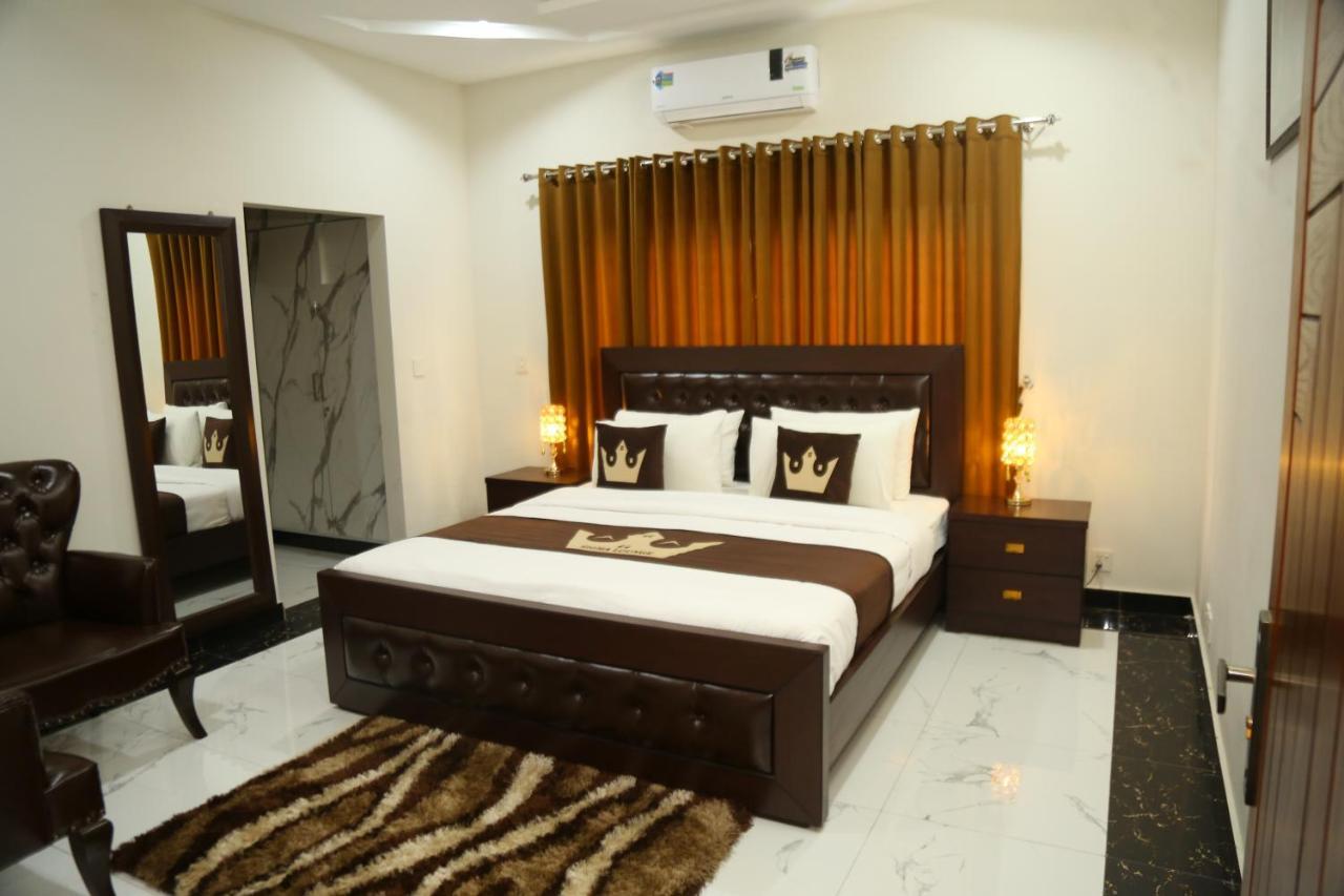 Grand Royal Bed and Breakfast Islamabad Buitenkant foto