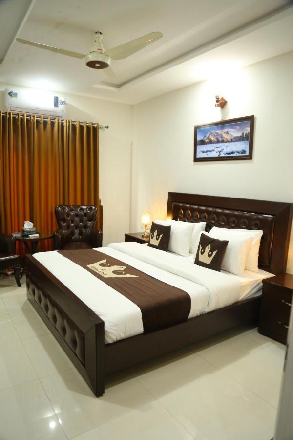 Grand Royal Bed and Breakfast Islamabad Buitenkant foto