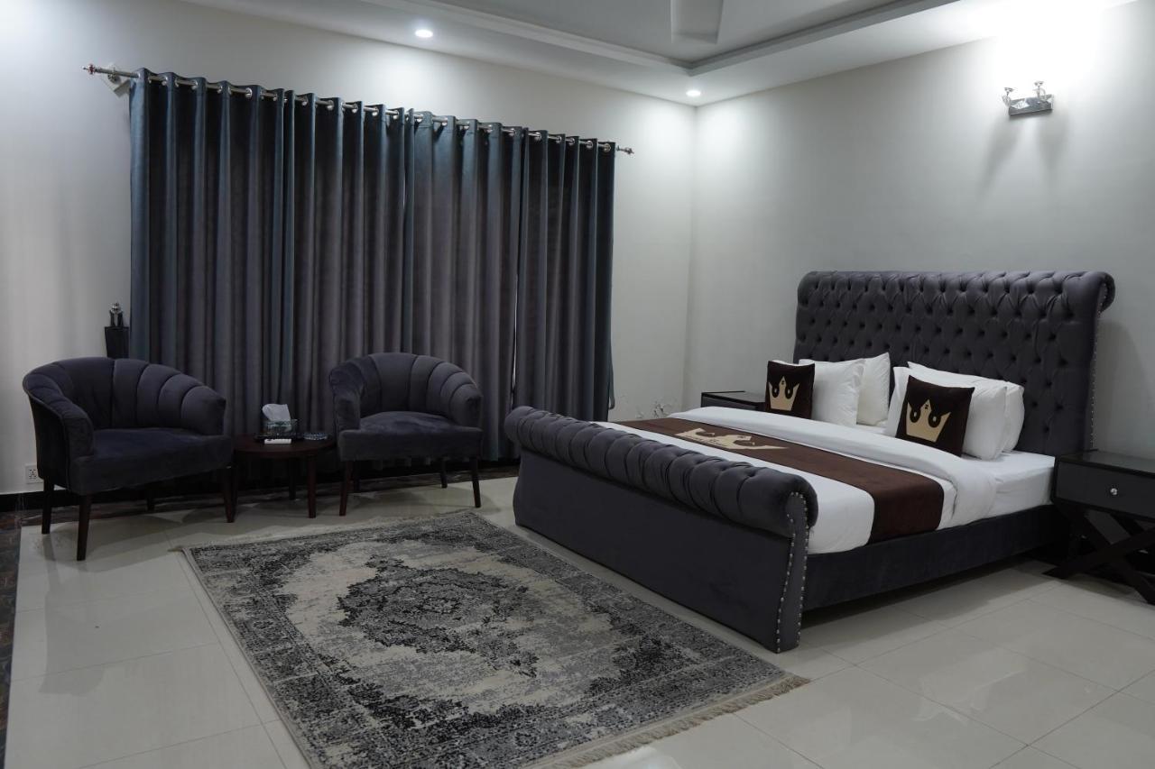 Grand Royal Bed and Breakfast Islamabad Buitenkant foto