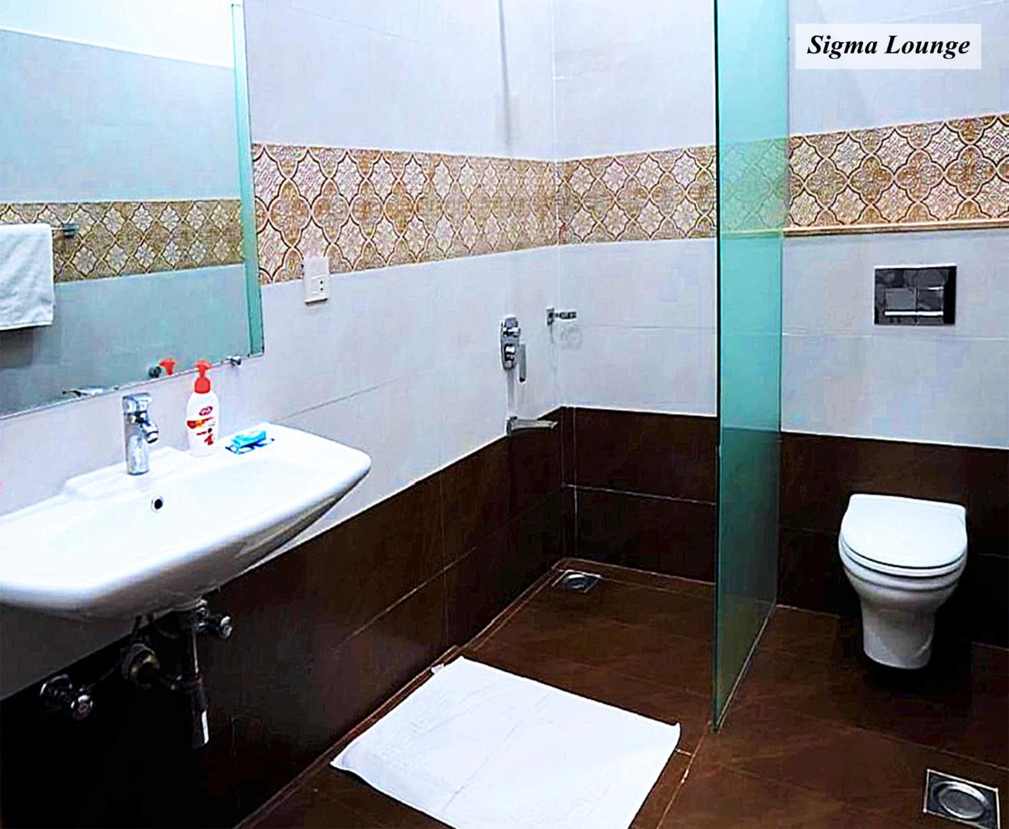 Grand Royal Bed and Breakfast Islamabad Buitenkant foto
